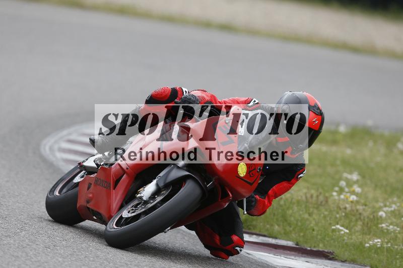 /09 19.04.2026  Caremotion get faster ADR/Gruppe gelb/37